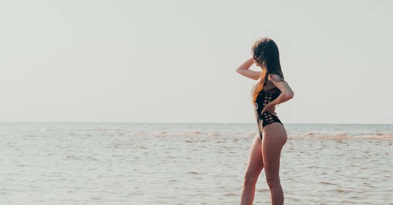 Curvy women swimwear beach outfit with relaxed summer accessories