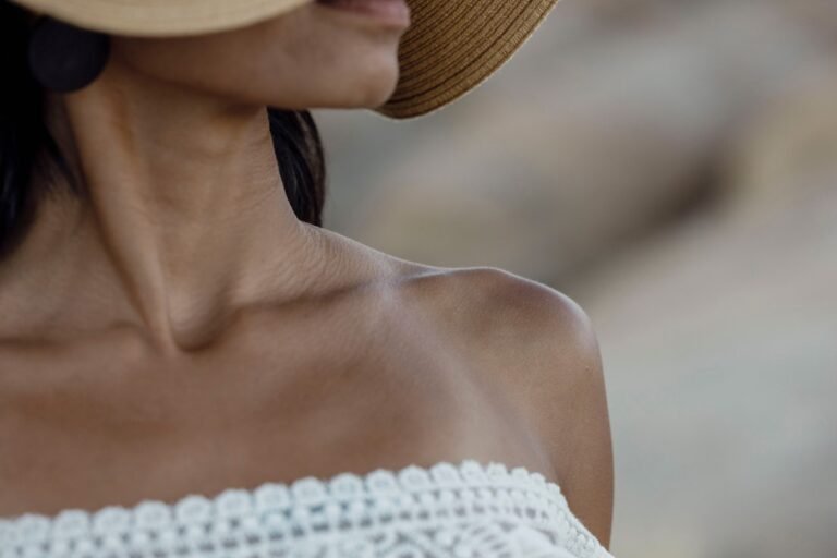 strapless bikini styles that stay in place all day